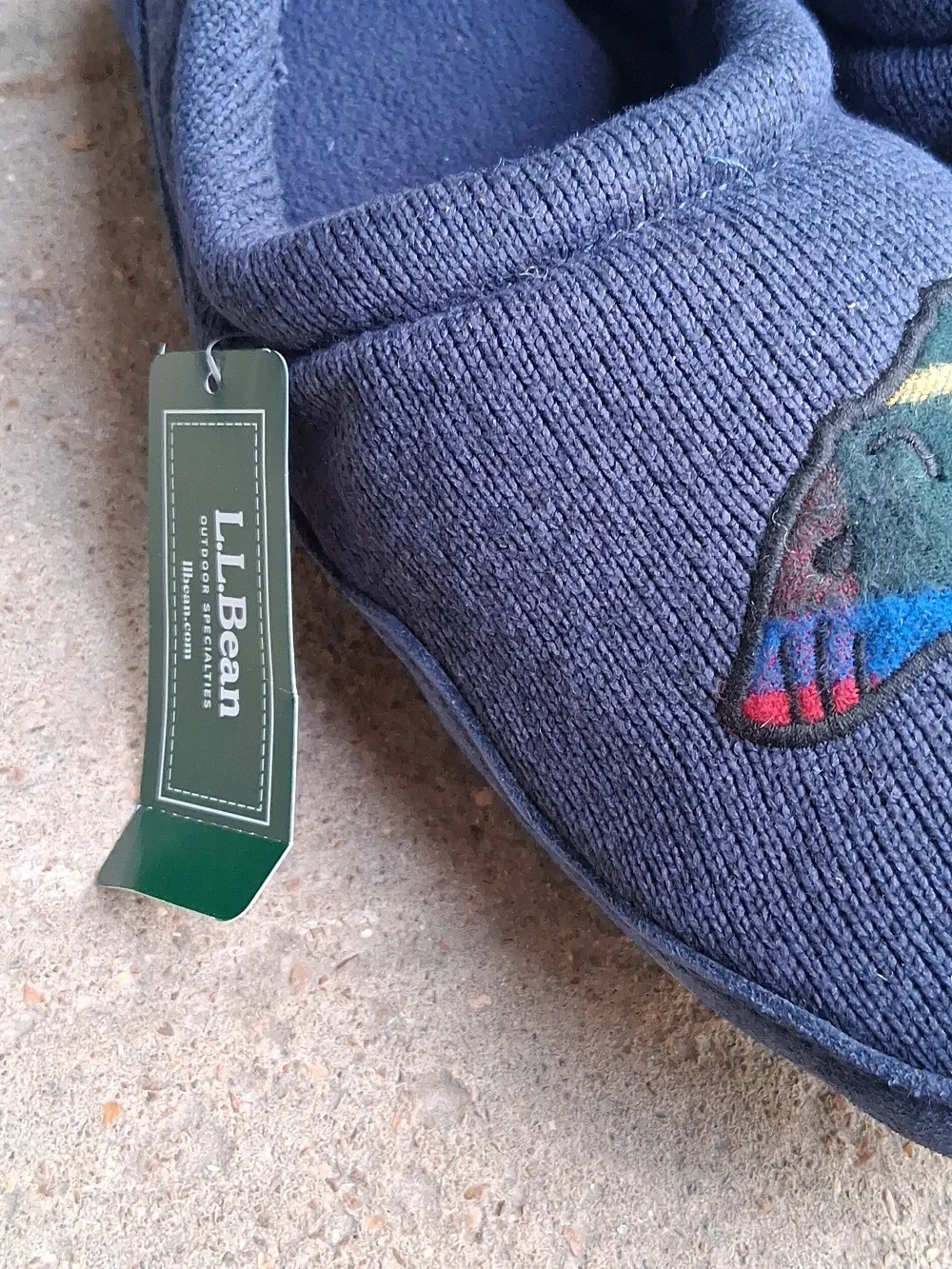 NWT L.L. Bean Navy Kids Sweater Fleece Slippers with Plaid Bear Applique Sz. 5-6